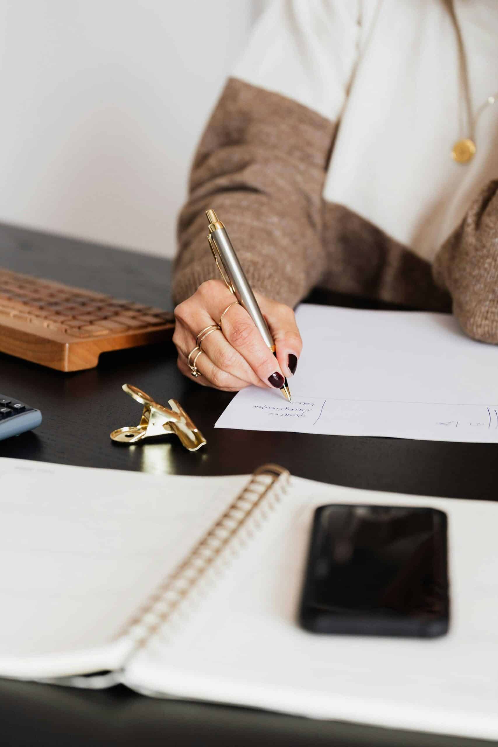 How to Prepare for Your First Meeting with a Criminal Lawyer in NSW - Taking Notes