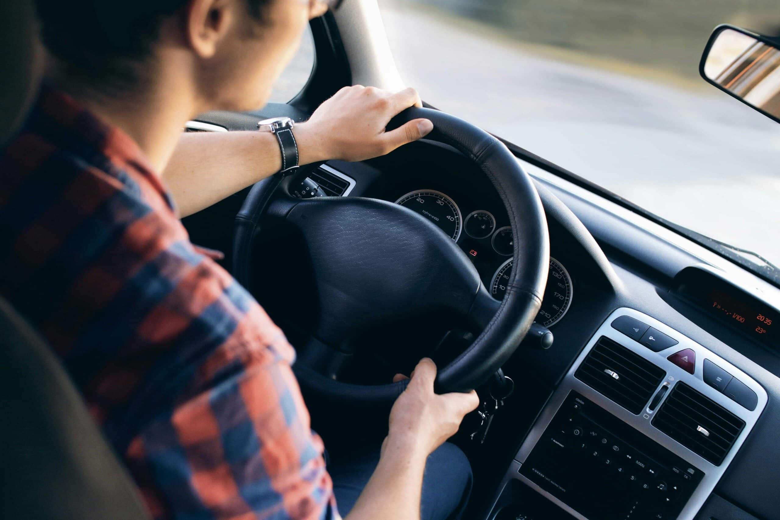 Driving - Top 5 Benefits of Hiring a Traffic Lawyer in Court